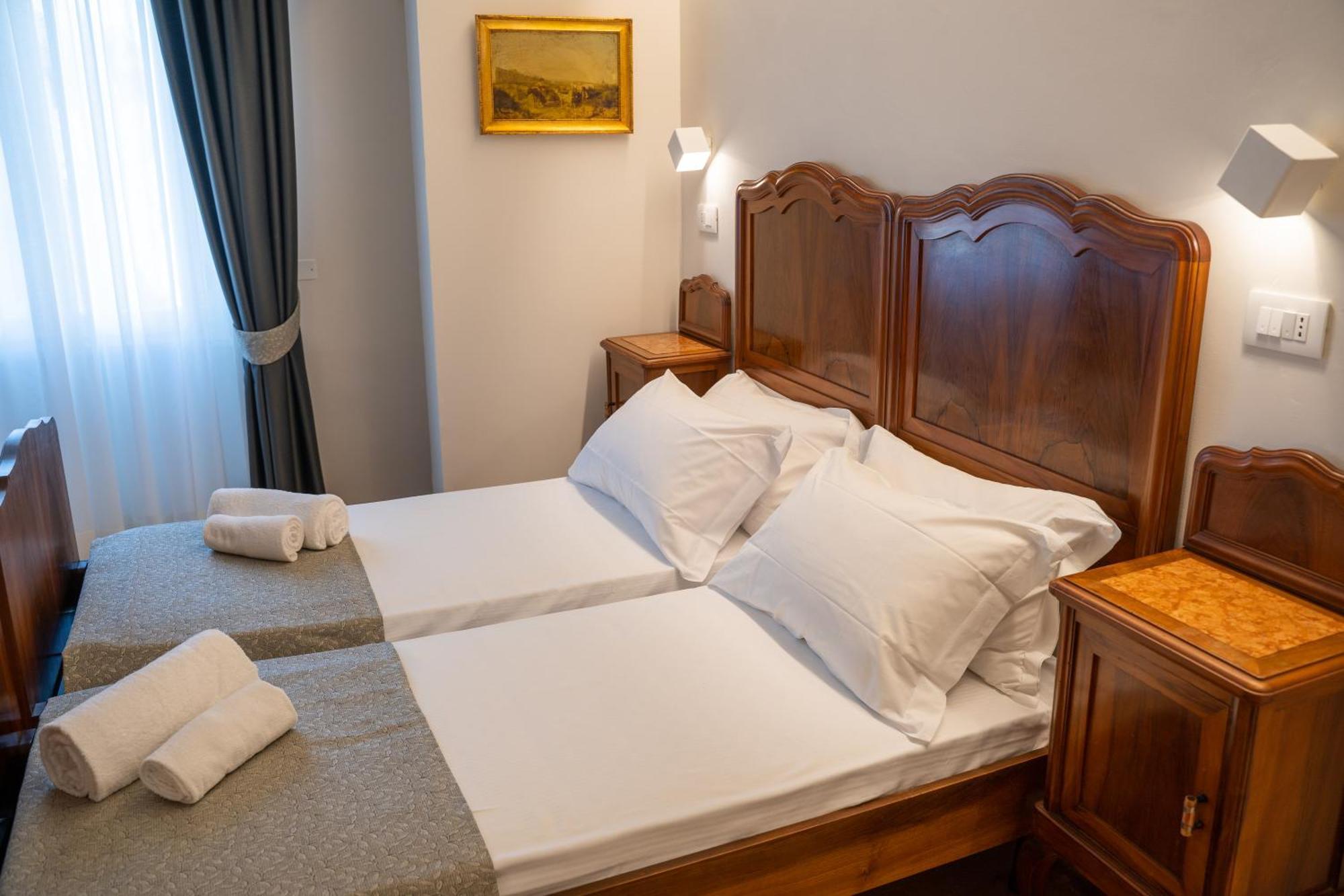 フィレンツェ Residenza Degli Speziali Bed & Breakfast エクステリア 写真