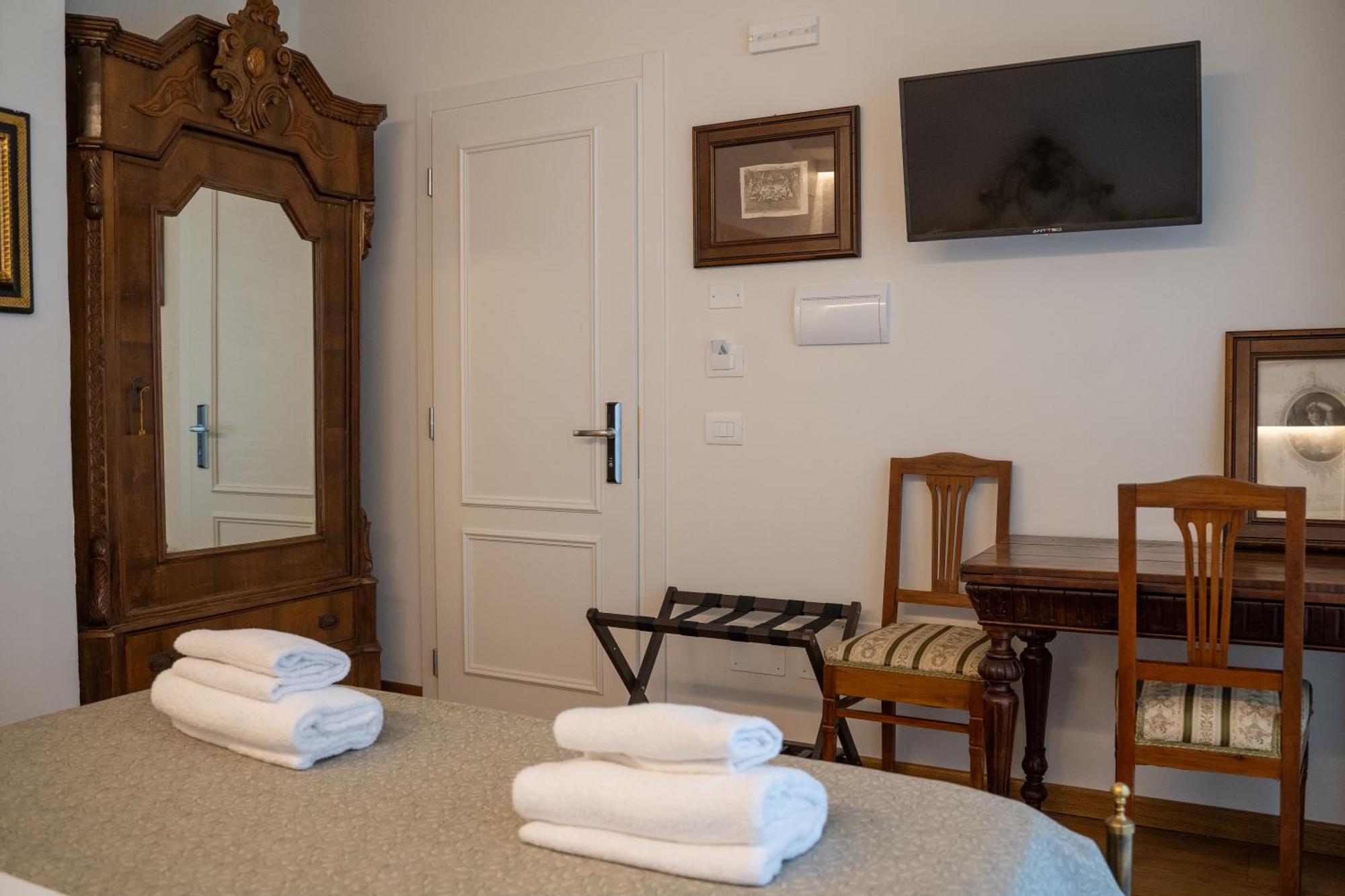 フィレンツェ Residenza Degli Speziali Bed & Breakfast エクステリア 写真