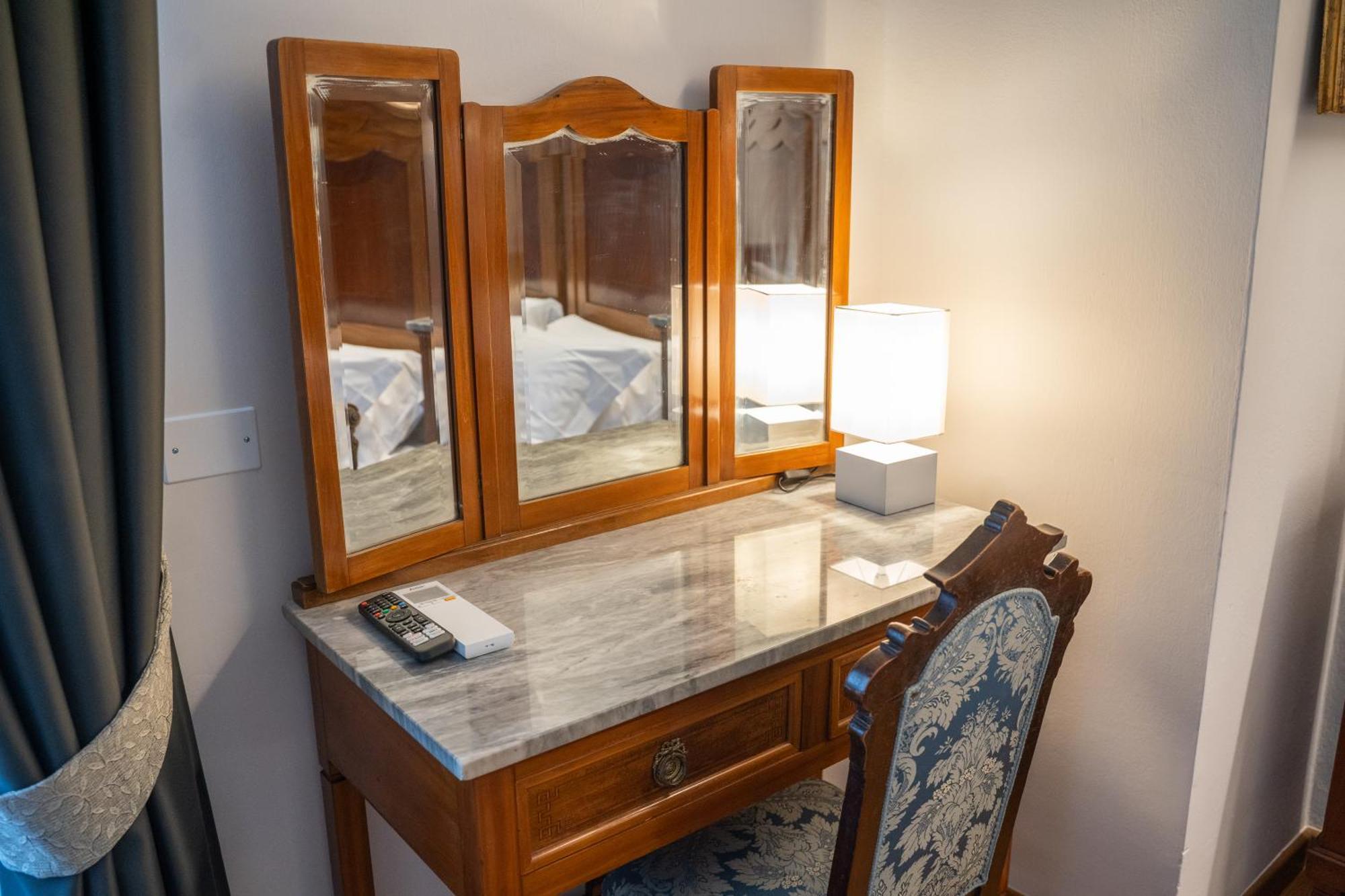 フィレンツェ Residenza Degli Speziali Bed & Breakfast エクステリア 写真
